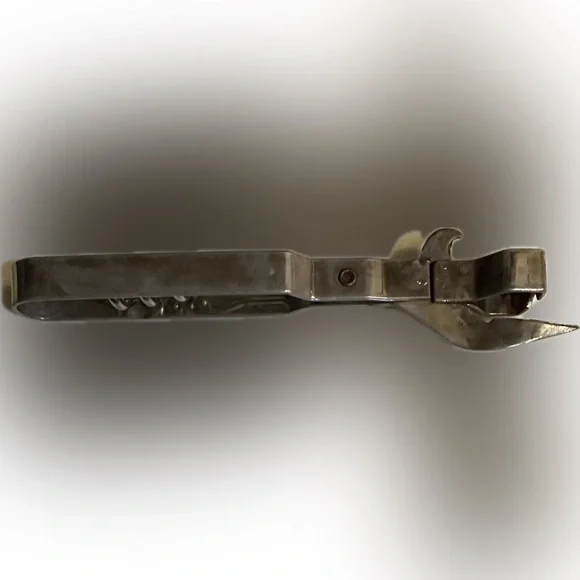 VTG VAUGHAN CAN OPENER CORKSCREW KITCHEN MULTI TOOL 5.75” COLLECTIBLE CAMP HIKE - Picture 2 of 7